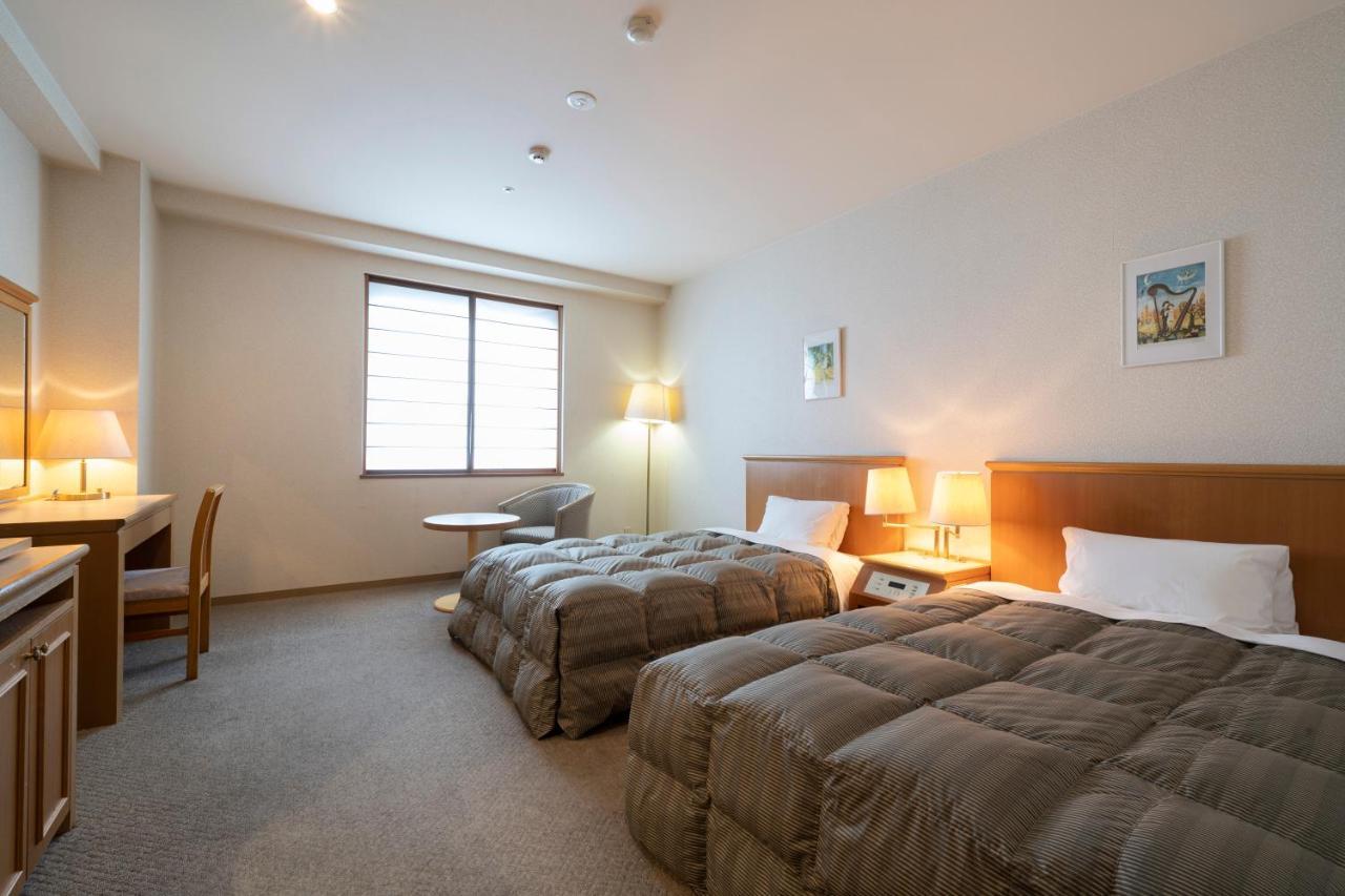 Hotel Econo Komatsu Комацу Экстерьер фото
